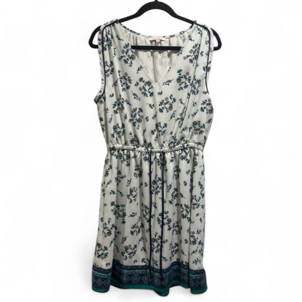 Skies Are Blue White Floral Midi Dress